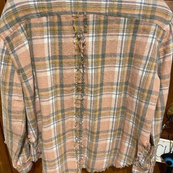 Peace Love‎ shacket jacket size medium - Picture 4 of 6